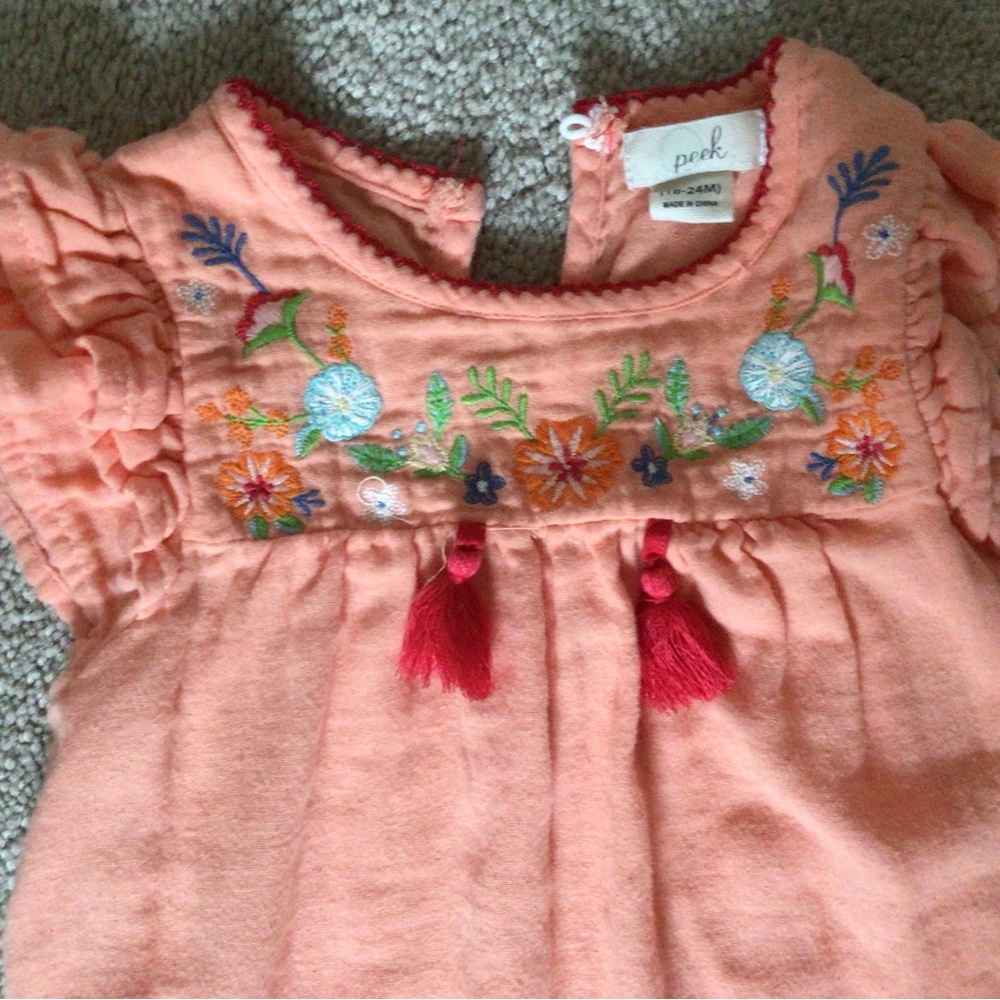 “SOLD”  “PEEK” BABY GIRLS EMBROIDERY & TASSELS COVERALL- 18-24 MONTHS - Picture 4 of 9
